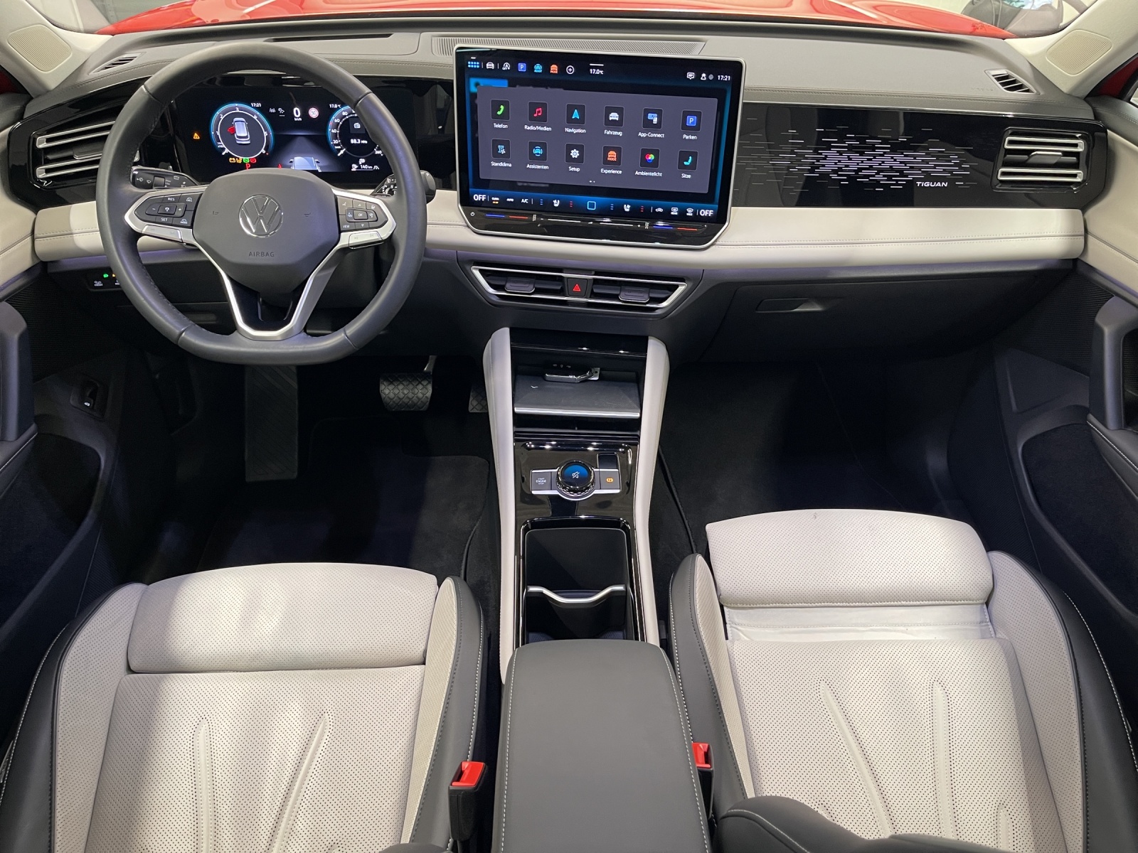 Tiguan TDI DSG Elegance IQ-Light Leder Panodach Standh.