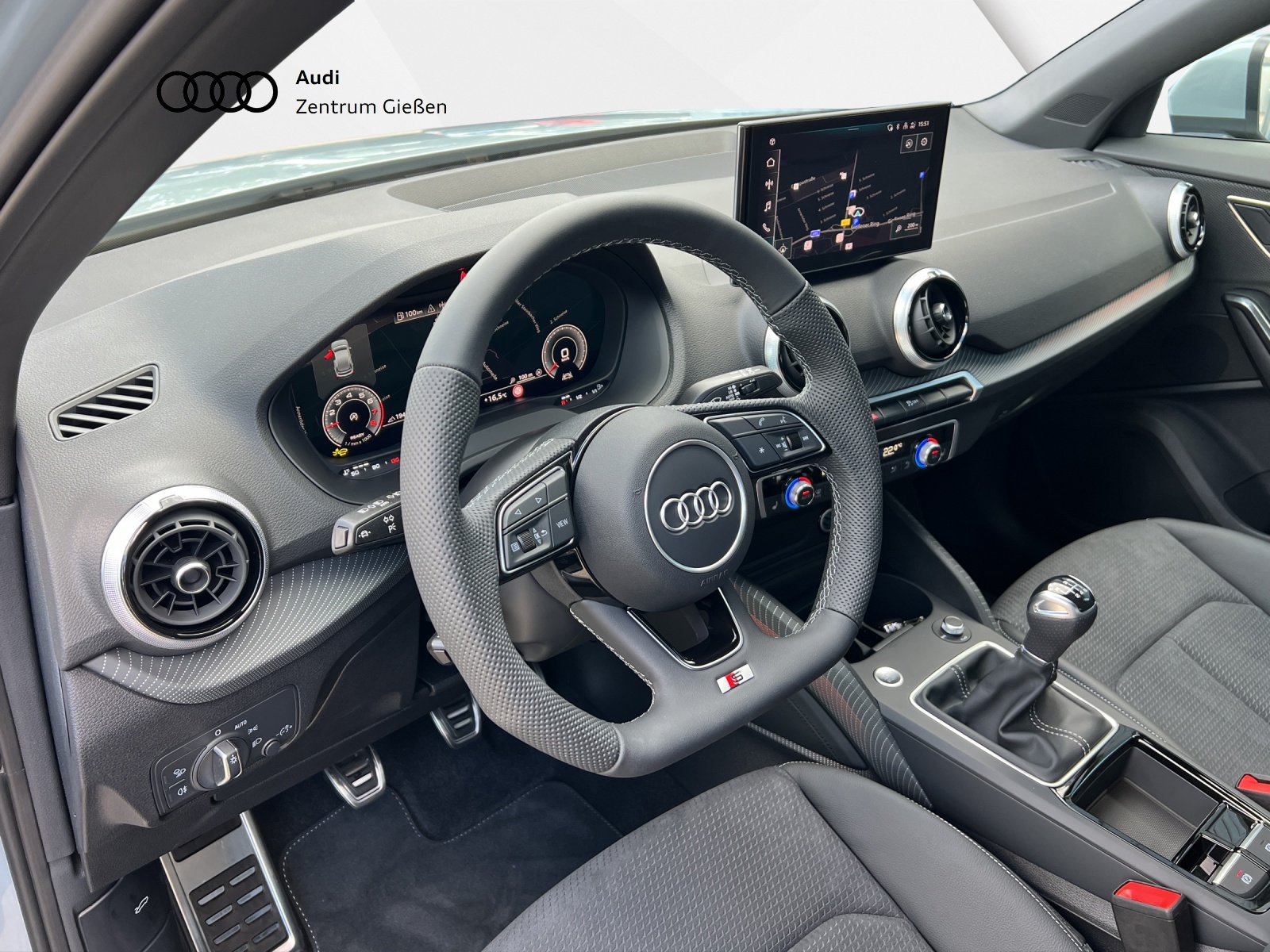 Q2 30 TFSI S line Black MATRIX-LED Navi Assistenzpaket