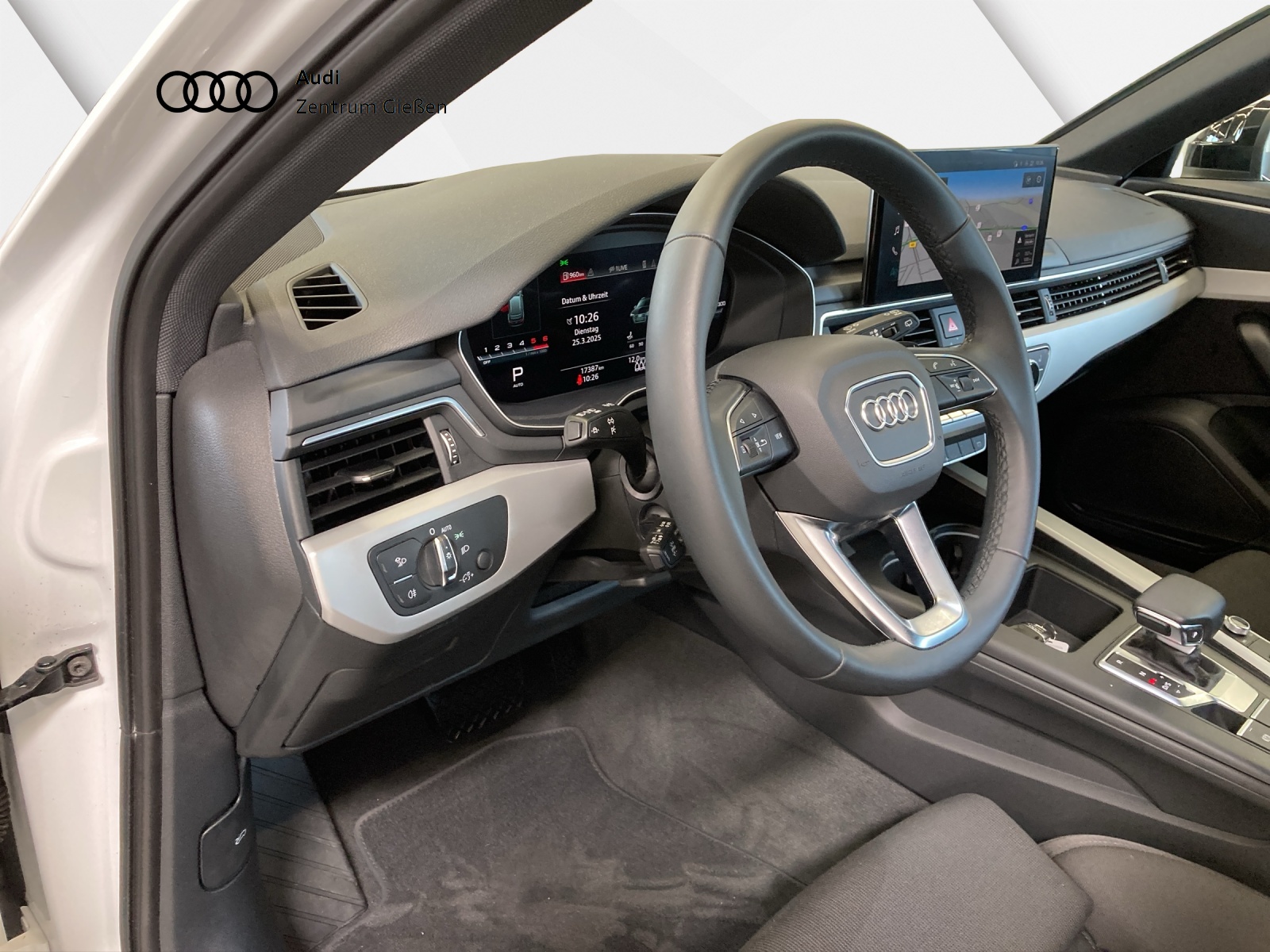 A4 Avant 40 TDI S-tronic S line Black Assistenzpaket Navi LED