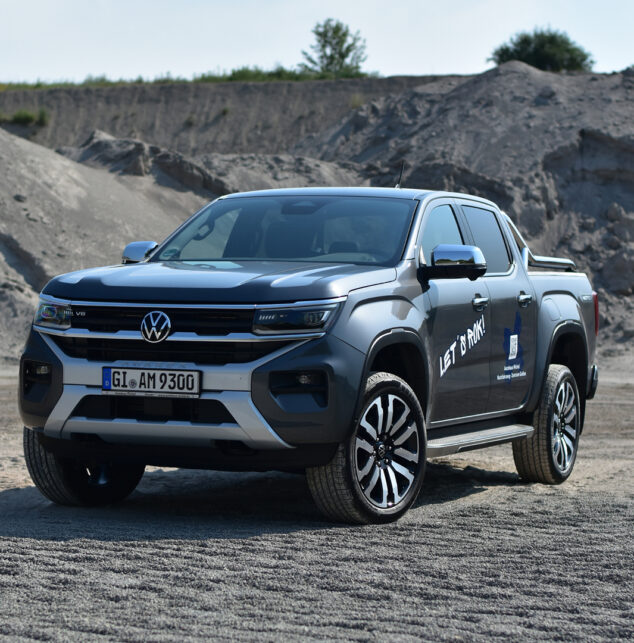 Karu Amarok Premiere 12_6_23 Karu Amarok Premiere 12_6_23